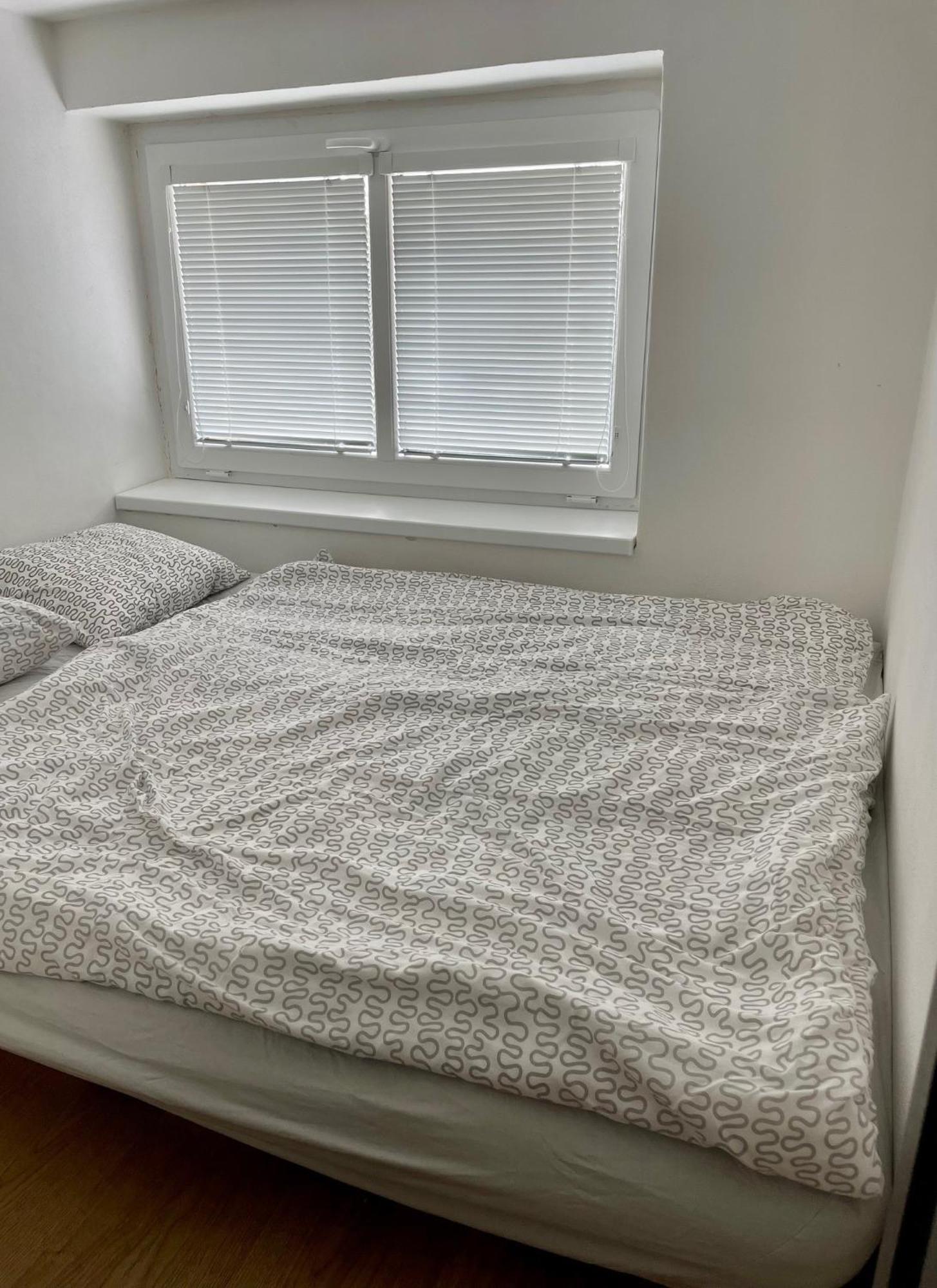 Apartman V Kratke Kamenicky Senov Luaran gambar